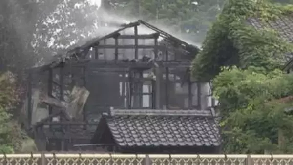 焼け跡の遺体は94歳男性と判明…建物「南側」から出火したとみて引き続き火元など調べる　富山・砺波市