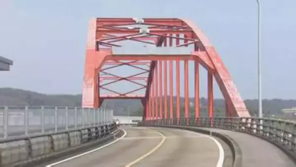 「伏木港大橋が約2年3か月ぶりに開通　能登半島地震で被災、復旧工事進められる　国が県に代わり工事実施　富山・高岡市」の画像