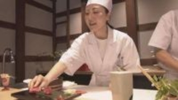 タレントがすし職人に挑戦　「なかなか大変」も細巻き満点…北陸初・すし職人養成学校“第1期生”が卒業　2か月で遂げた成長　富山