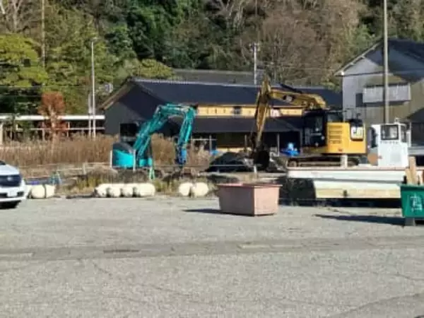 「車両が水面に落ちているのが見える」軽トラック…海中に転落 車内に68歳男性と犬　重機で引き上げるも搬送先で死亡確認　富山・氷見市