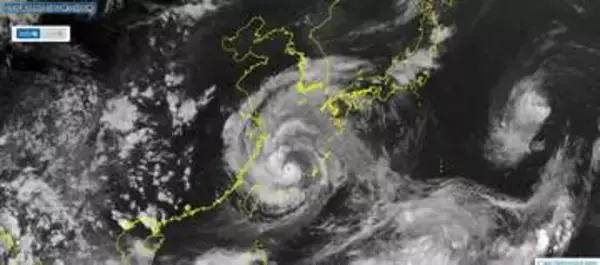 【大型で非常に強い台風13号】沖縄で「うねりを伴う猛烈な波（9m）」に厳重警戒 奄美は土砂災害に厳重警戒【気象情報】【雨と風のシミュレーション】