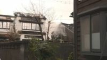 元日の3棟全焼火災 焼け跡から男性の遺体 死因は焼死か 依然として身元不明 富山・滑川市