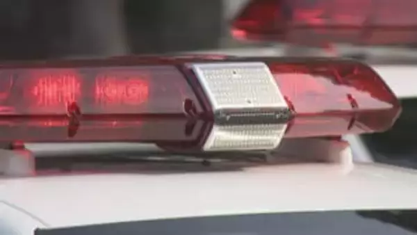 強盗未遂で少年2人を逮捕　景品交換所近くで30代女性の顔にスプレー噴射、財布奪おうとした疑い　SNSで知り合った友人同士か　富山