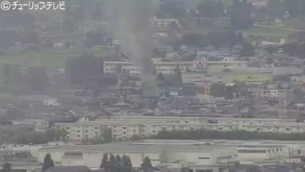 「黒煙が見える」富山市山室で火事　消防が活動中【動画は午後4時18分頃】