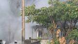 「「黒い煙が見える」空き家とみられる建物で火事　けが人なし　当時周辺は雷雨、警察と消防が原因調べる　富山」の画像1
