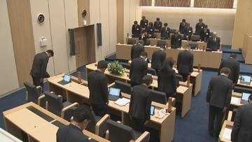 自民・黒部市選出 川上県議（71）が死去 富山県議会で黙とう