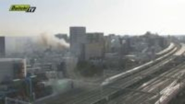 ＪＲ浜松駅近くで住宅と店舗焼く火事　けが人なし（静岡）