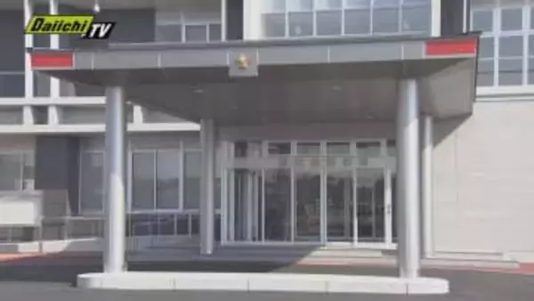 浜松市中央区のひき逃げ事件で８６歳男を逮捕　対向車線から衝突された女性と１１歳児童が軽傷（静岡）
