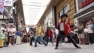【7年ぶり】大須商店街でBeat It　約200人の“マイケル・ジャクソン”が躍る