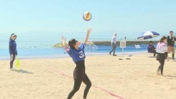 美しい海が舞台　猛暑に負けぬ熱戦！　恒例のビーチバレー大会　山口・周防大島