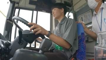 バス運転士の7割が50～60代　深刻な高齢化と人手不足　交通局が“運転体験会”で活路模索　山口・宇部