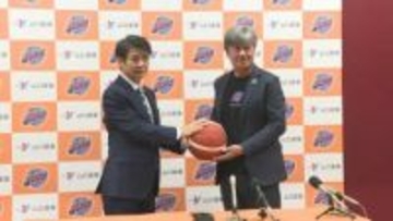 「地域のためにも力に」　山口パッツファイブを支援　山口産業がオーナーに