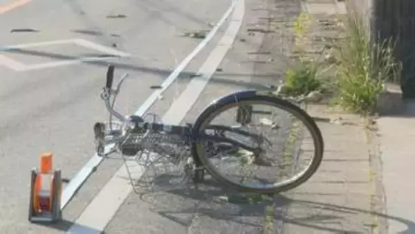 自転車の高齢男性　乗用車にはねられ死亡　山口・長門