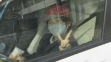 電気自動車が小学校に「静か！スピードが出る！」試乗体験もあり子どもたちは興味津々