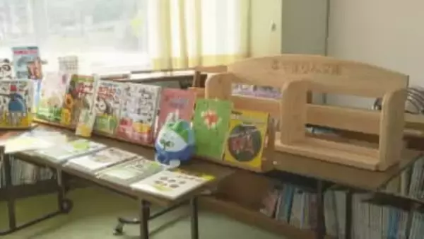 小学校に県産ヒノキの本棚など寄贈　 ”緑の募金”で児童の環境学習を支援　山口・光