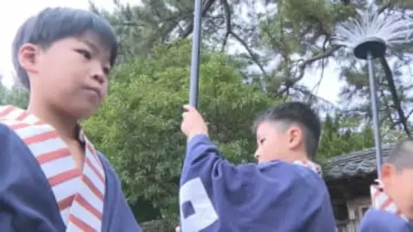 萩藩主の行列再現　100人が城下町を練り歩く「萩時代まつり」