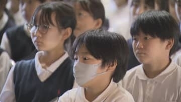 「会話がないと相手を知ることができない」　ハンドボールチームＹＭＧＵＴＳの東佑三監督が母校で講演