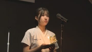 ナイチンゲールの思い受け継ぐ“継灯式”「笑顔と優しさ忘れず冷静に判断できる看護師目指す」