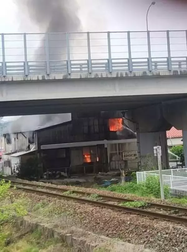 【速報】山口市で建物火災　JR山口線で一時運転見合わせ　現在は再開