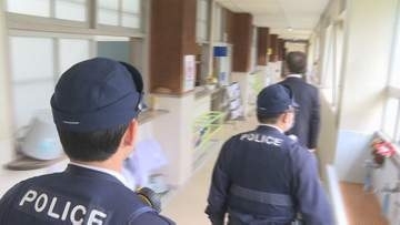 警察官が小学校をパトロール　協定に基づき初めて実施　山口・宇部