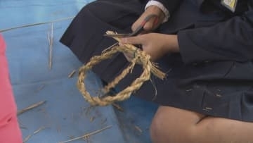 「正月に玄関前に飾りたい」児童がしめ飾り作り　山口・下松
