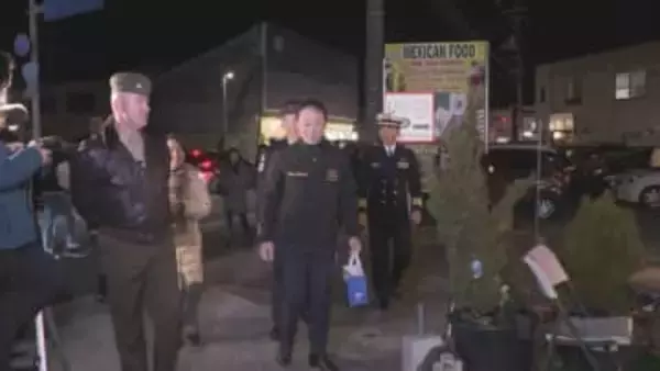 基地のまちで日米合同パトロール　年末年始の事件事故防止　繁華街で注意呼びかけ　山口・岩国