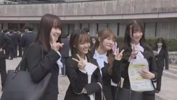 「「失敗を恐れずチャレンジ」　2600人が新生活スタート　県外出身は約7割　山口大学入学式」の画像