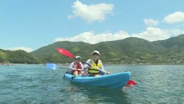 目指すは1キロ先の無人島!　高校生がシーカヤック体験で自然満喫　山口・周防大島