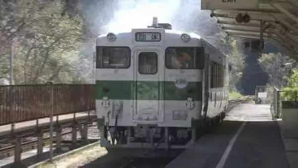 1982年製造の現役車両キハ40形　錦川鉄道「清流みはらし列車」　今シーズンの運行開始　山口・岩国