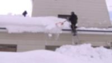 今シーズンの雪による事故、北海道で10人死亡、165人がケガ…死者はいずれも60代以上、全員が除雪作業中の事故…屋根からの転落が最多…北海道が被害まとめ