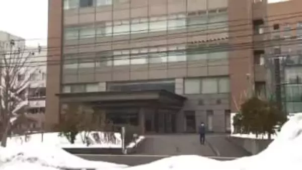 『医学部生の動画入りPC』トイレのフックに掛けっぱなし…札幌医科大学の非常勤講師「考え事を…疲れていて」気づいた時にはパソコンだけ抜き取られ紛失〈北海道札幌市〉