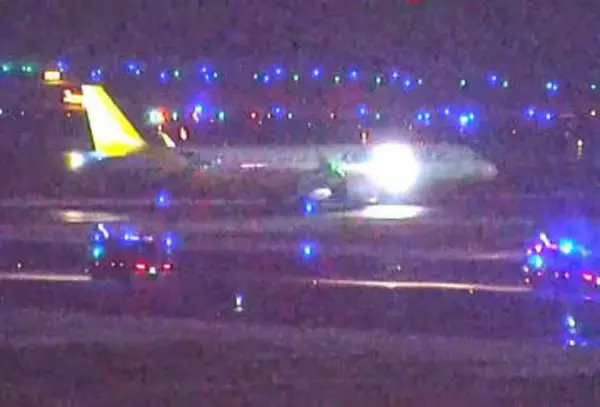 新千歳空港の滑走路上でフィリピンからの航空機が停止…ケガ人なし…2本ある滑走路のうち1本閉鎖…車輪が動かなくなったとの情報も