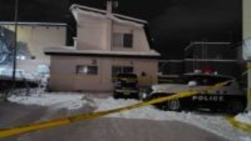 【速報】住宅内に血を流した女性2人の遺体…家族とみられる50代の男性を搬送　"殺人事件"の可能性も視野に捜査＿死亡は高齢女性と40～50代の女性　北海道札幌市