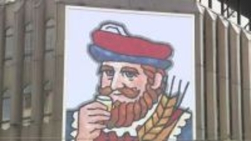 ニッカウヰスキーの看板「ニッカおじさん」がリニューアル！5代目は“絵画調”で「親しみやすくすっきりとした印象」バブル、W杯、東京五輪…時代と共に生きた“ススキノの顔”あなたの思い出のニッカは？