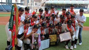 【高校野球・南北海道大会】札幌日大が2年ぶり2度目の優勝「絶対に自分たちがいい景色を見るんだ」3回にクリーンアップの連打で主導権　駒大苫小牧19年ぶり夏の甲子園出場はならず。