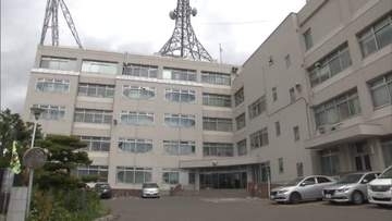 コンビニで店員の腹を蹴った疑い＿42歳の無職男を逮捕＿商品の支払いめぐりトラブルか〈北海道函館市〉