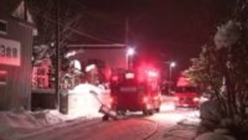 「建物から火が見える」旭川市で住宅火災…建物内部が全焼し焼け跡から遺体発見＿住人の70代男性と連絡取れず警察が身元確認を急ぐ〈北海道〉