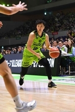 【レバンガ北海道】ロイブルHCが絶賛！富永・市場・内藤の活躍で延長戦の激闘を制し2試合ぶりの勝利…内藤「頑張っていれば何かいいことはどこかである」