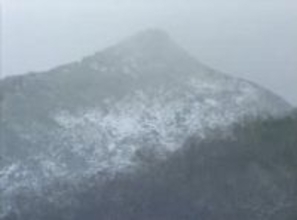 【標高800ｍの変死体】"頭と下半身の無い"白骨化遺体…「登山が趣味」今年1月から行方不明の中国籍男性か＿近くには"身分証"も…身元確認進める〈北海道・斜里岳〉