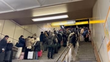 【運休・欠航情報】JR北海道は降雪強風で295本運休_特急ライラック・カムイなど全区間_快走エアポートは66本運休、1時間に2本程度に…新千歳空港は91便が欠航