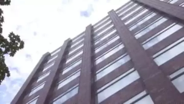 スピード違反の教師たちを懲戒処分「急いでいた」一般道を96キロや103キロで走行「減給1か月」に…追突事故＆事務処理怠った2人も「減給1か月」＜北海道教育委員会＞