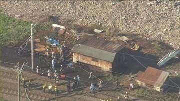 JRの線路脇で野火…列車が一時運転見合わせ…延焼した作業小屋が全焼、男性1人けが…快速エアポートなど32本運休＜北海道小樽市＞