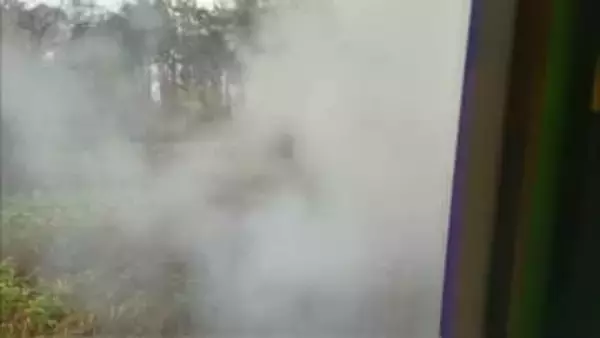 特急列車から白煙があがり緊急停止…エンジン制御コントローラ内部の電子回路が故障し、誤った燃料供給によりエンジン部品が破損したことが判明＜JR北海道＞