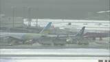 「【最新】新千歳空港で120便欠航相次ぐ_悪天候の影響…羽田便は到着・出発合わせて23便が運休〈北海道New Chitose Airport〉」の画像1
