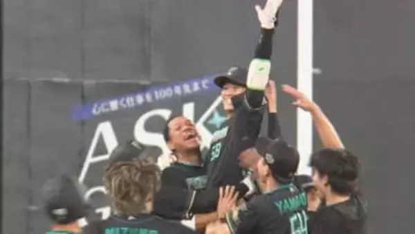 【ファイターズ】奈良間大己2試合連続のヒーローに「持ってますね〜」今季初の延長戦で今季初のサヨナラ勝ち 新庄監督の期待には「打席をくれているので、何とか応えたいという気持ちが大きい」