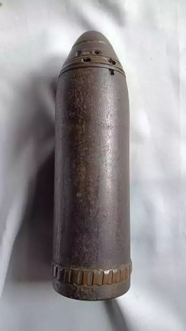 空き家解体中に砲弾のようなもの発見＿周辺の3世帯が一時避難＿旧日本軍の75ミリ砲弾で火薬はなし〈北海道積丹町〉