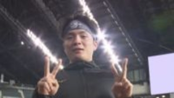 【ファイターズ】新庄監督に開幕4番を託された郡司裕也が額に新背番号「3」をつけて公開自主トレ