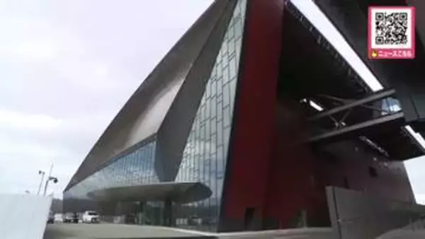 政府「追加支援額約6315億円―ラピダスプロジェクトへの支援は総額約2.4兆円」“最先端半導体”試作品を分析し品質向上させる「解析センター」が開設〈北海道千歳市のラピダス工場は2027年量産を目指す〉