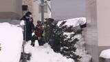 「【落雪事故】札幌市で雪下ろし中に3人が落雪に巻き込まれ1人死亡…当時の気温はプラス2.9℃で雪解け進んでいたか―週末には記録的暖気が予想され落雪に一層注意〈北海道〉」の画像1