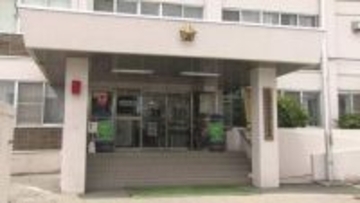 『殺してやろうか！』児童に"暴言を吐く危険な男"が路上徘徊＿全身黒ずくめ『マスク・パーカー・ズボン』姿＿警察が注意呼びかけ〈北海道札幌市南区真駒内〉